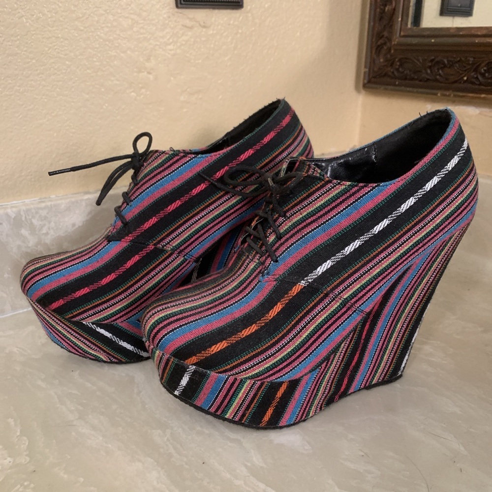 Striped Wedges